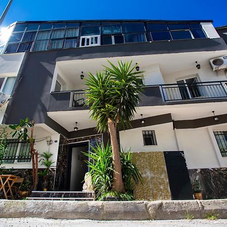 8 Rooms House Balcova Экстерьер фото
