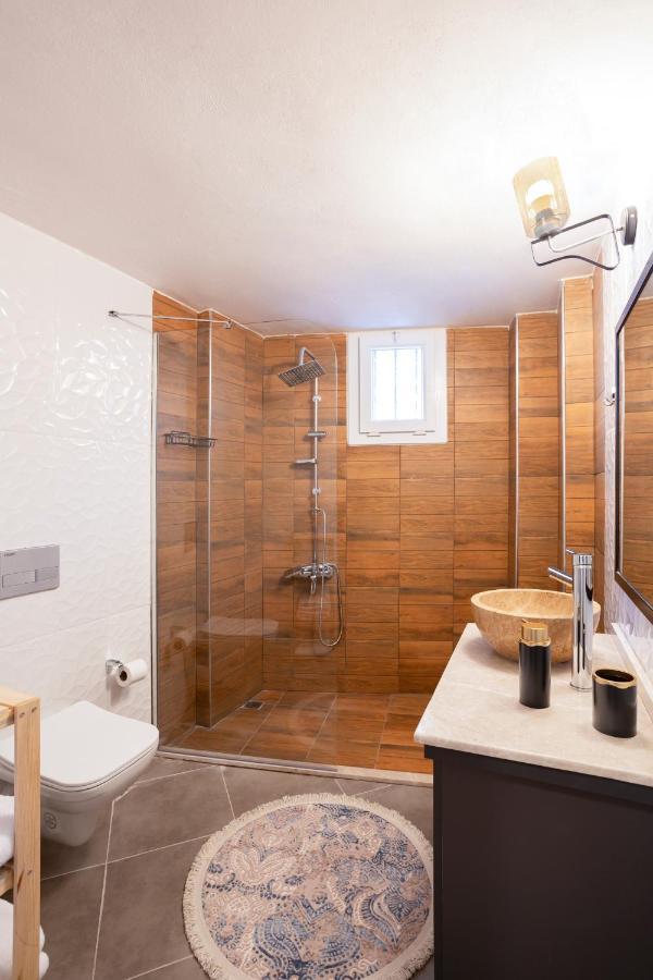 8 Rooms House Balcova Экстерьер фото