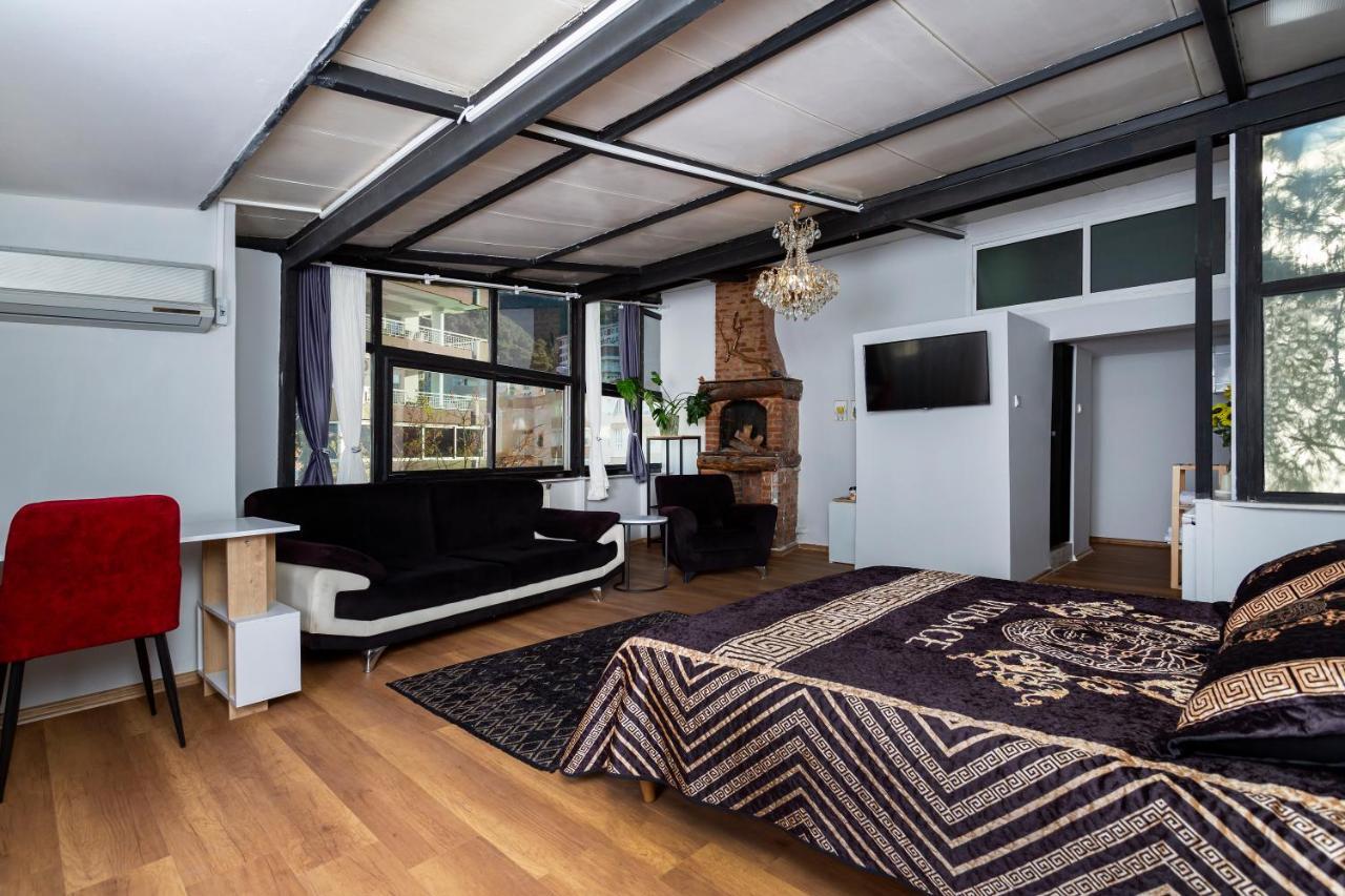 8 Rooms House Balcova Экстерьер фото